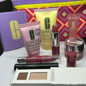 Clinique Skincare - Eyes & Lips Combo w/Zipper Make Up Bag